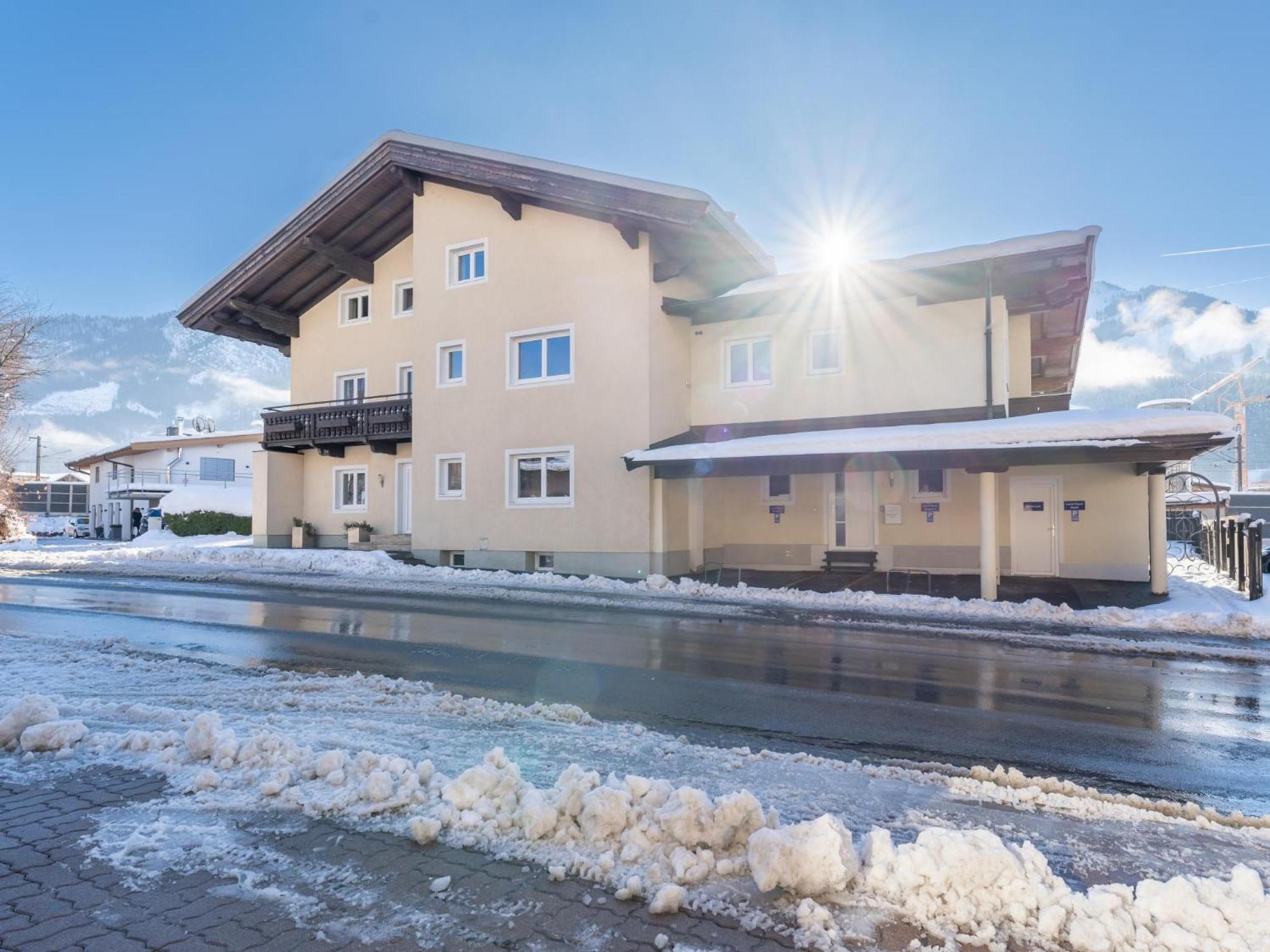 Brixen 1 Apartment Brixen im Thale Exterior photo
